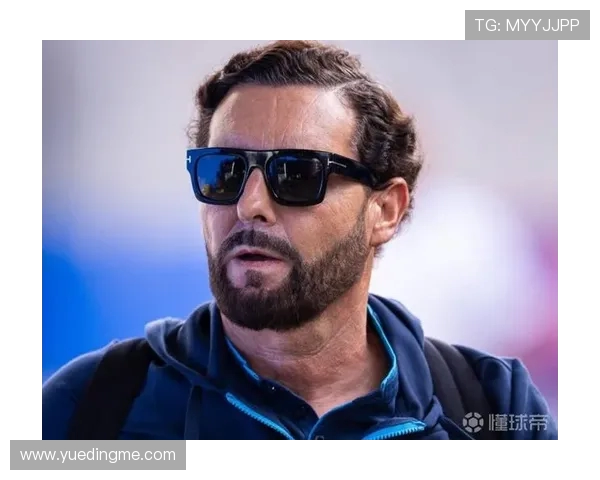 博尔达拉斯谈获提名担任国家电台跨年主持人心声与期待的感受分享 博尔达拉斯谈获提名担任国家电台跨年主持人心声与期待的感受分享