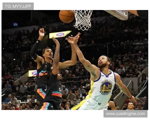 原创一节崩？勇士首节10-30落后：创本季单节最低分纪录 被轰22-0